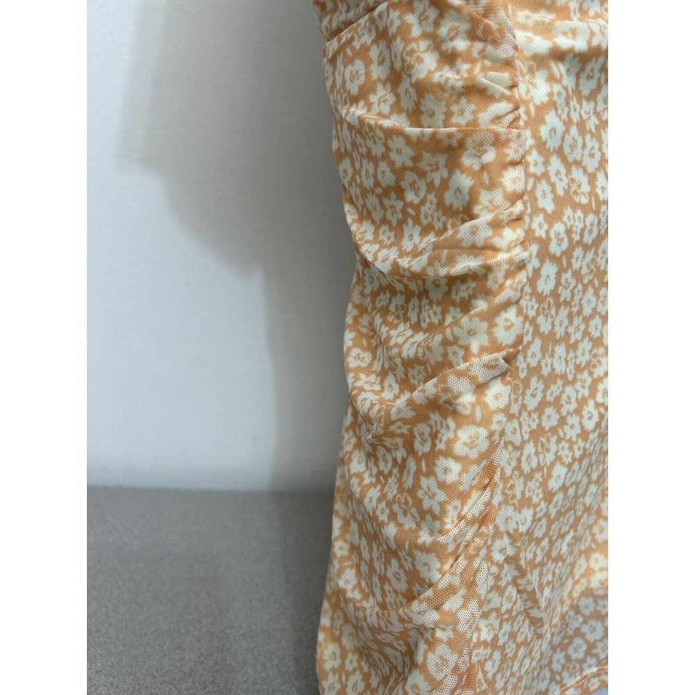 Torrid Floral Peach Print‎ Short Sleeve Top,  Surplice, Ruched Sides,Womens 2XL - Picture 6 of 8